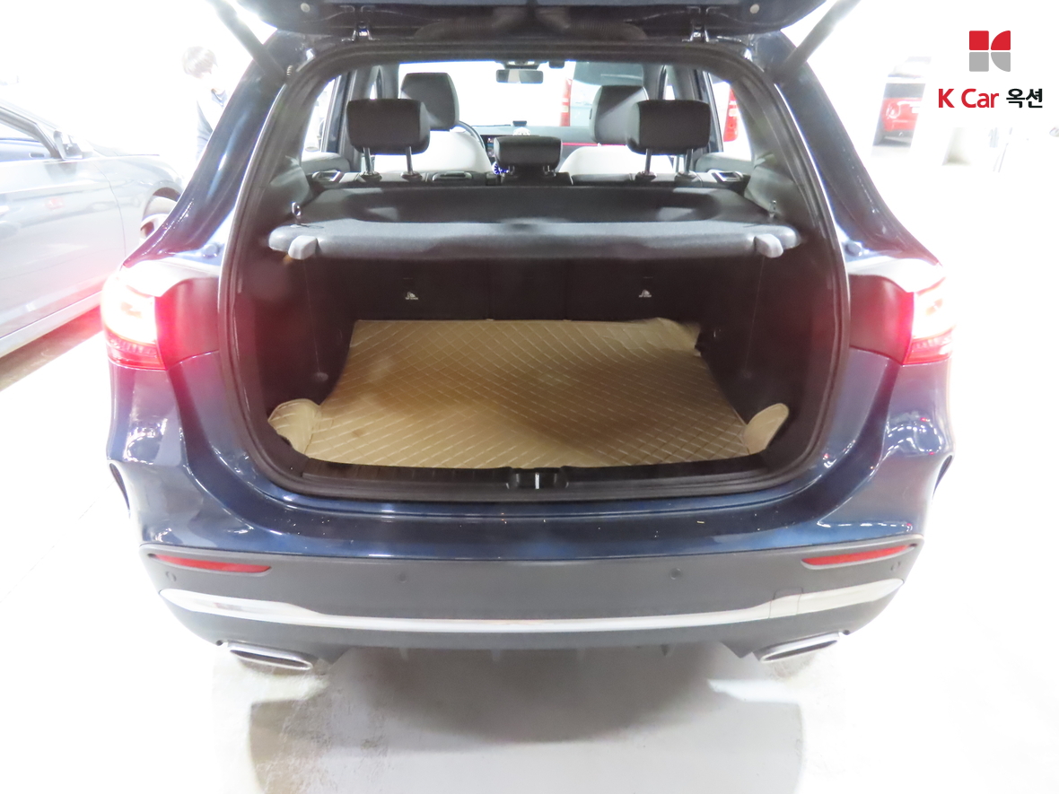 Mercedes-Benz GLA-Class 2021 - Image 27