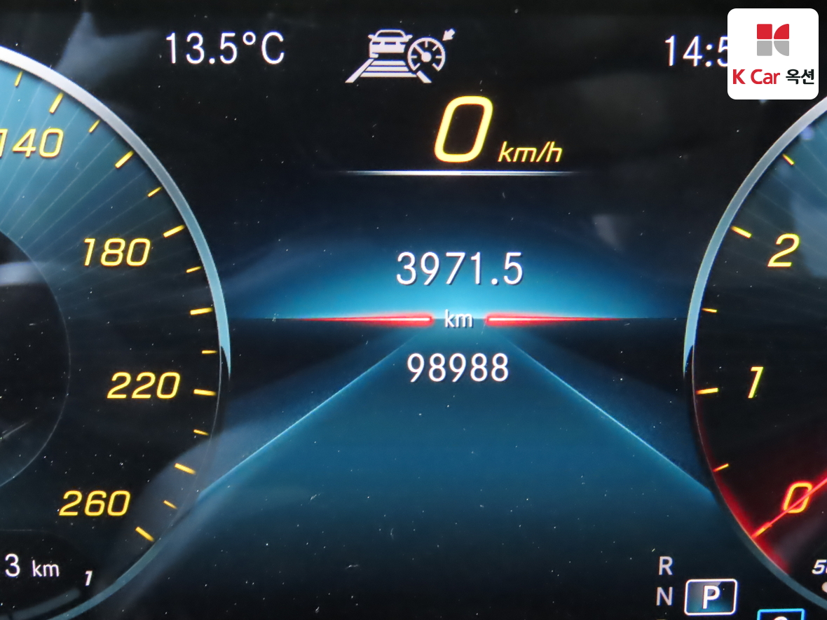 Mercedes-Benz GLA-Class 2021 - Image 4