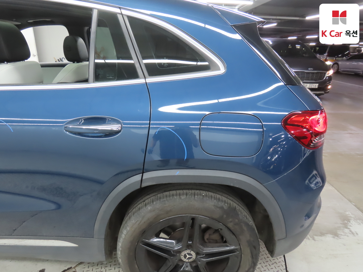 Mercedes-Benz GLA-Class 2021 - Image 45