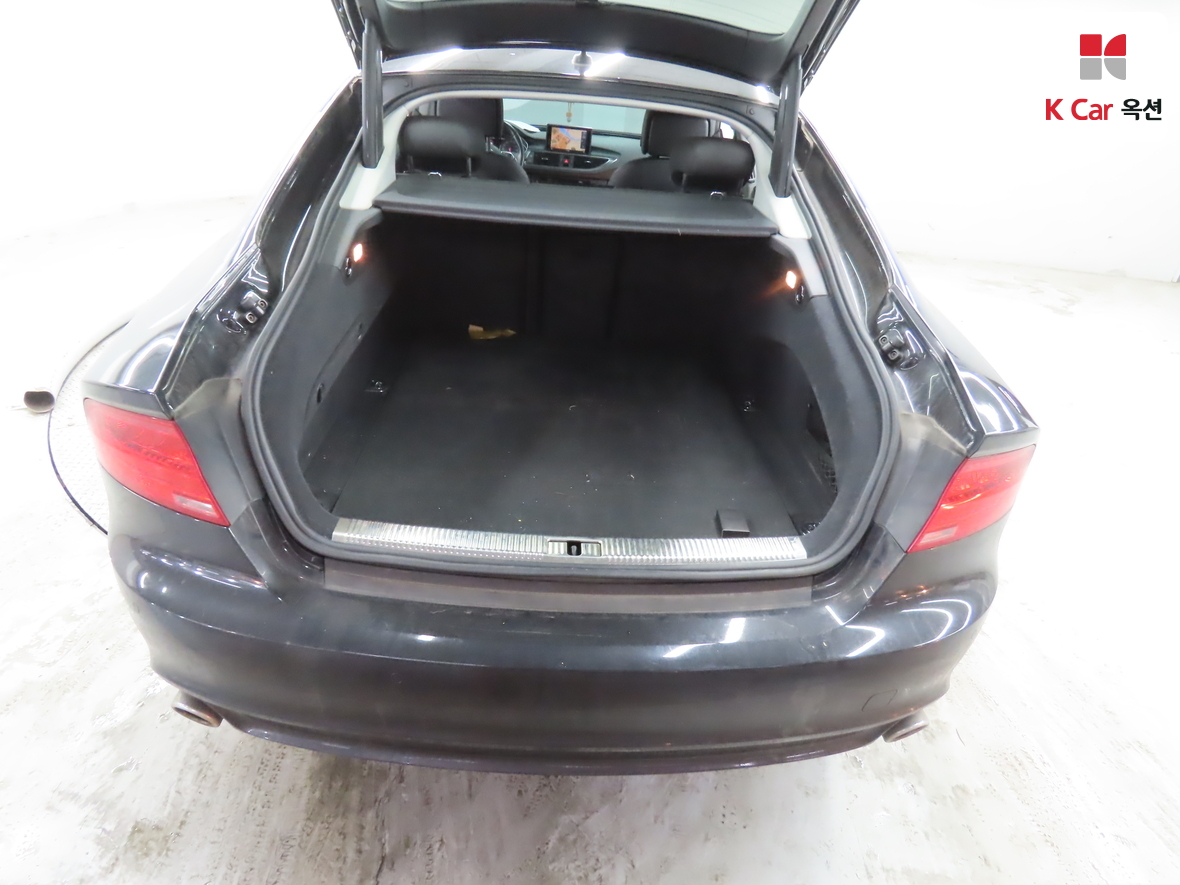 Audi A7 2014 - Image 26
