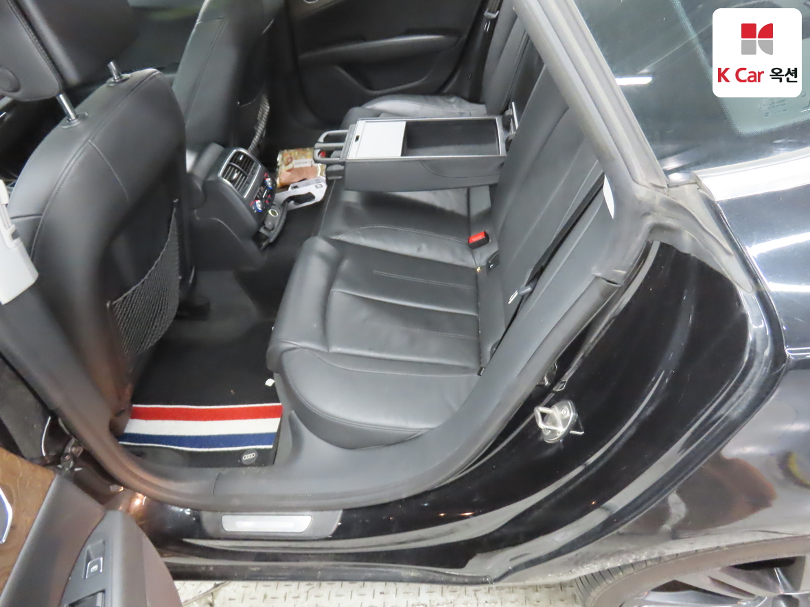 Audi A7 2014 - Image 24