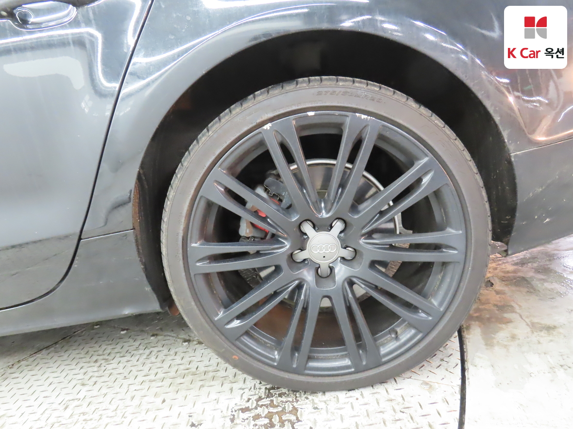 Audi A7 2014 - Image 49