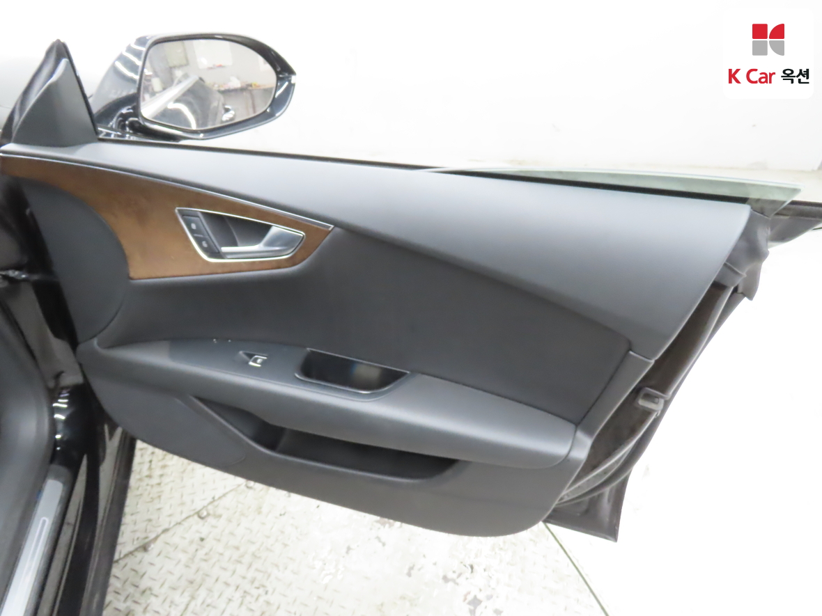 Audi A7 2014 - Image 31