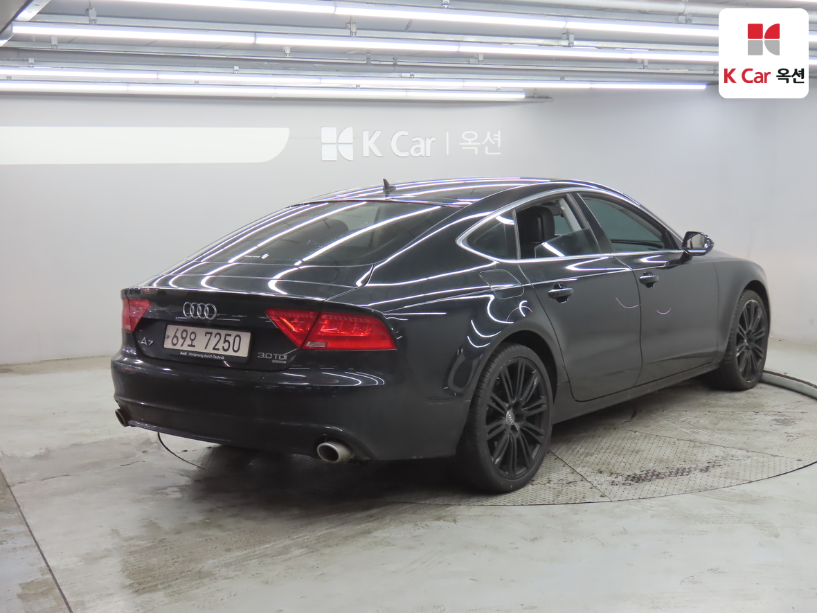 Audi A7 2014 - Image 2