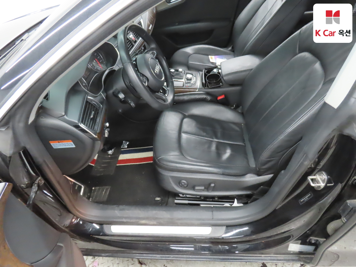 Audi A7 2014 - Image 18