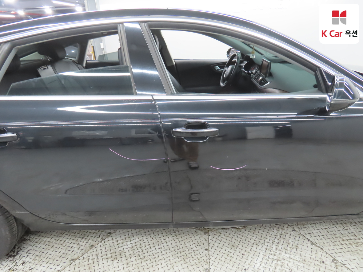 Audi A7 2014 - Image 43