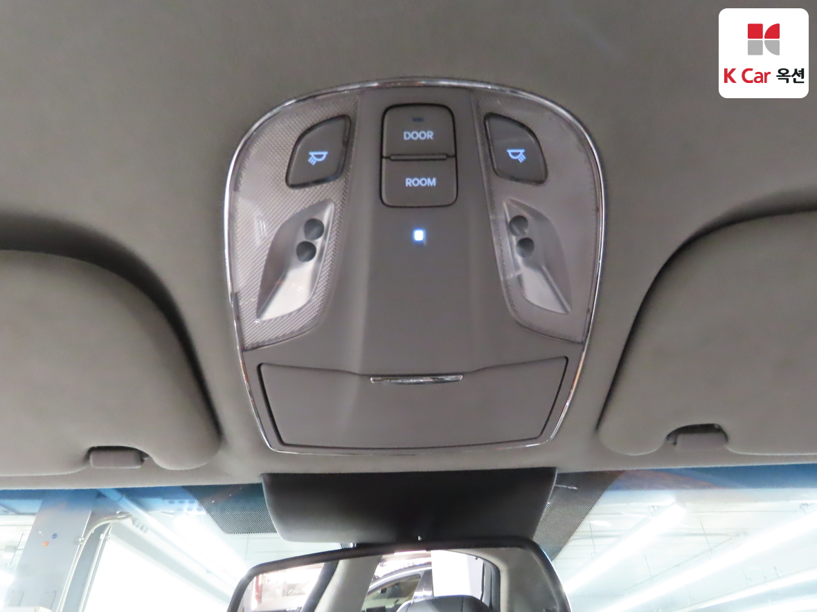 هيونداي إيكوس 2010 - صورة 12