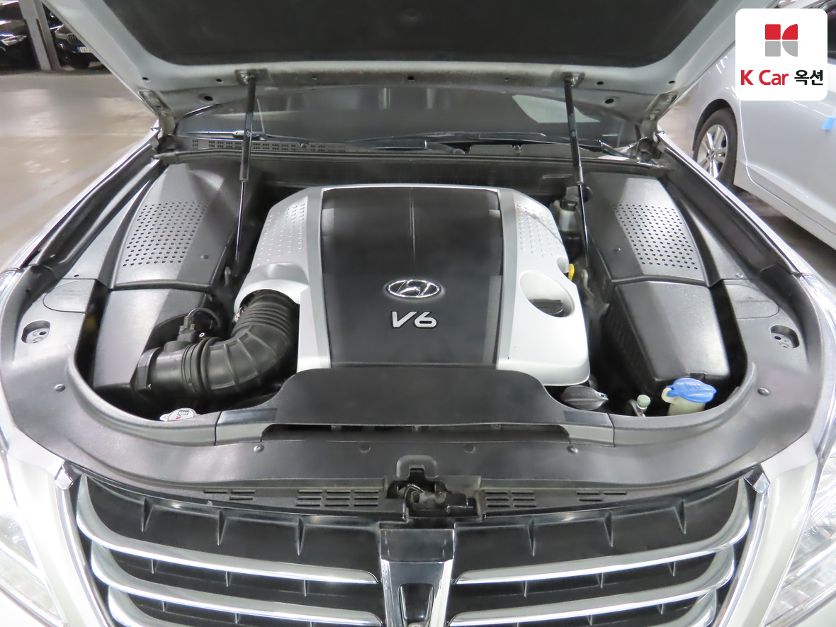 هيونداي إيكوس 2010 - صورة 33