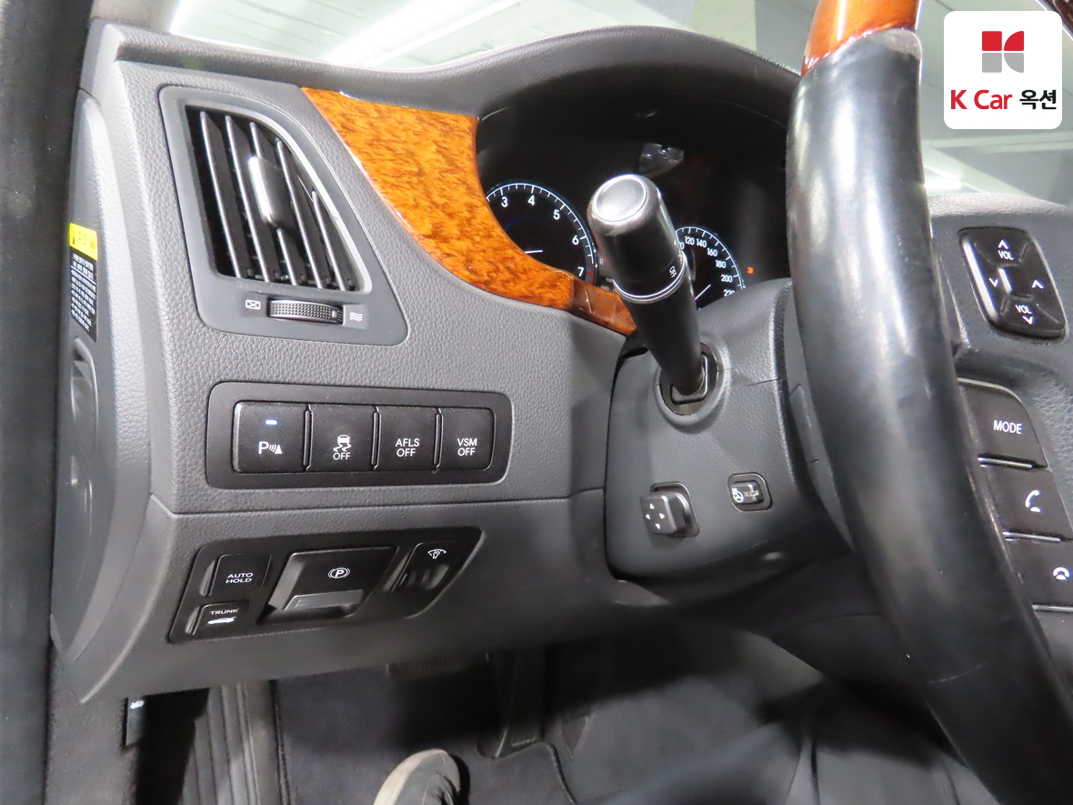 هيونداي إيكوس 2010 - صورة 9