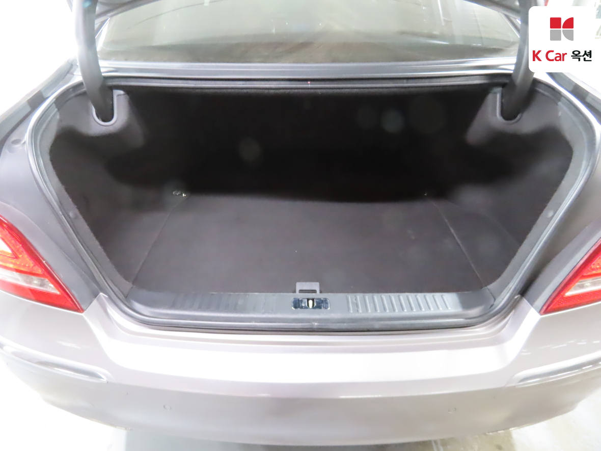 هيونداي إيكوس 2010 - صورة 26