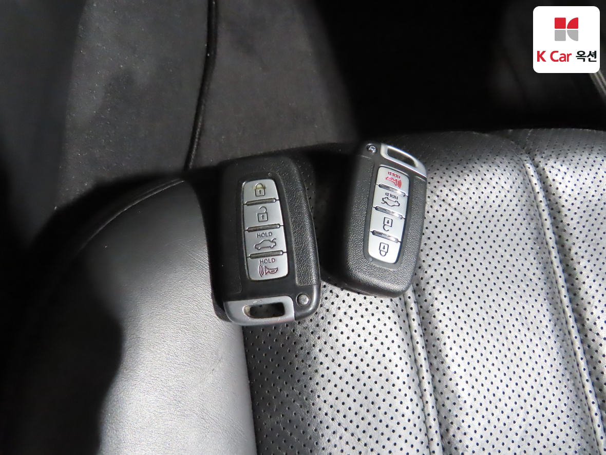 هيونداي إيكوس 2010 - صورة 17