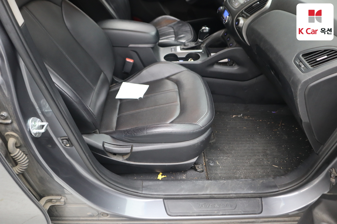 هيونداي توسان 2014 - صورة 32