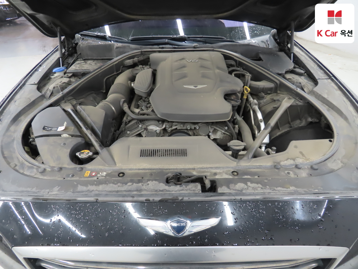 Genesis G80 2018 - Image 37