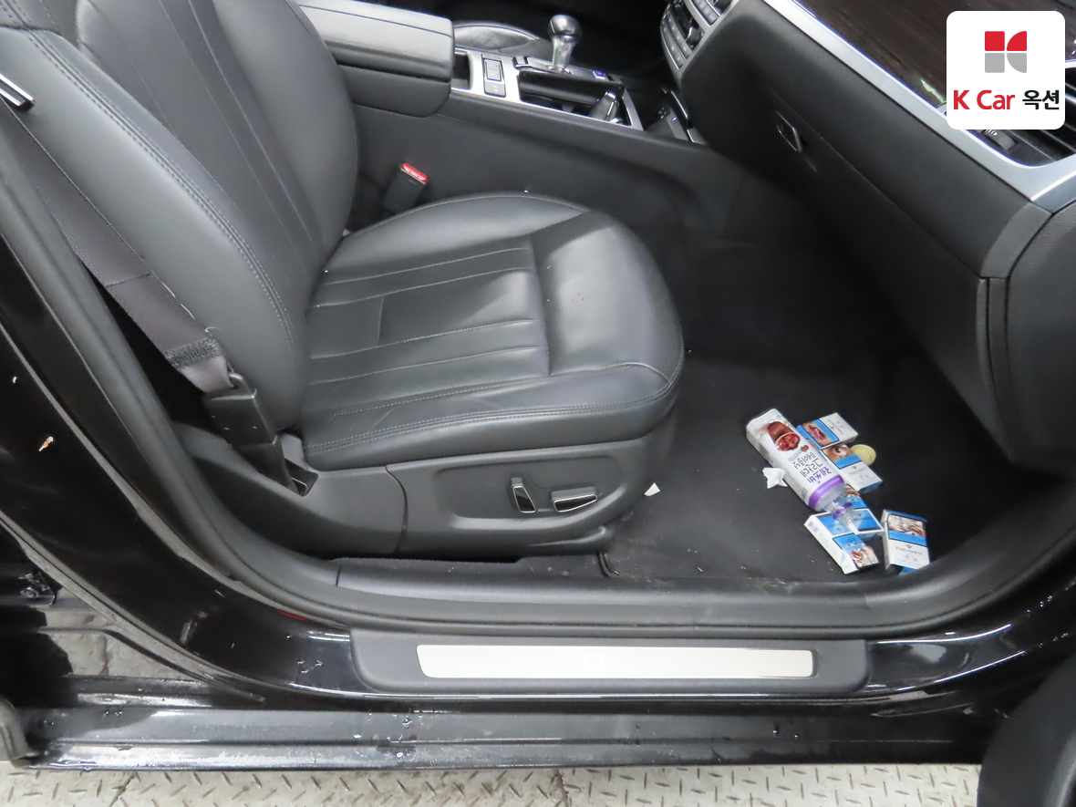 Genesis G80 2018 - Image 34