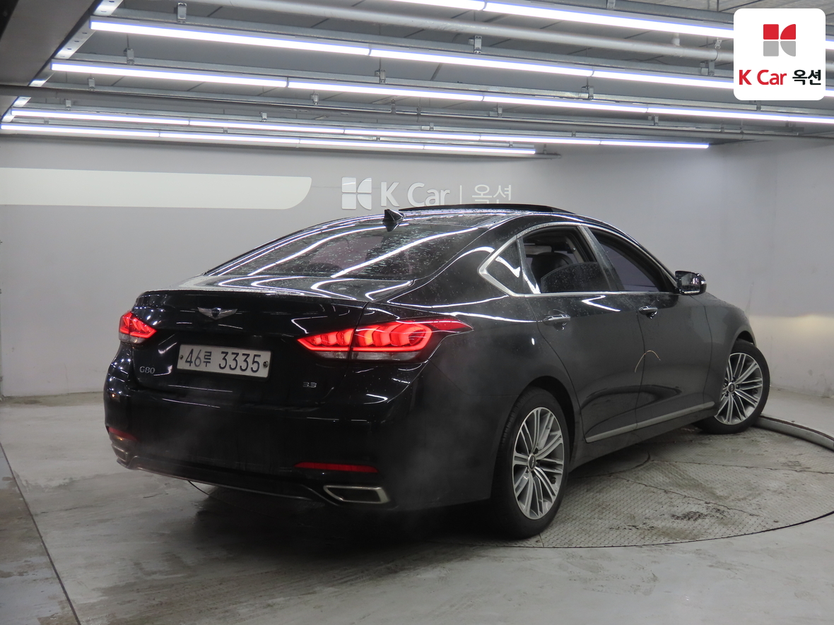 Genesis G80 2018 - Image 2