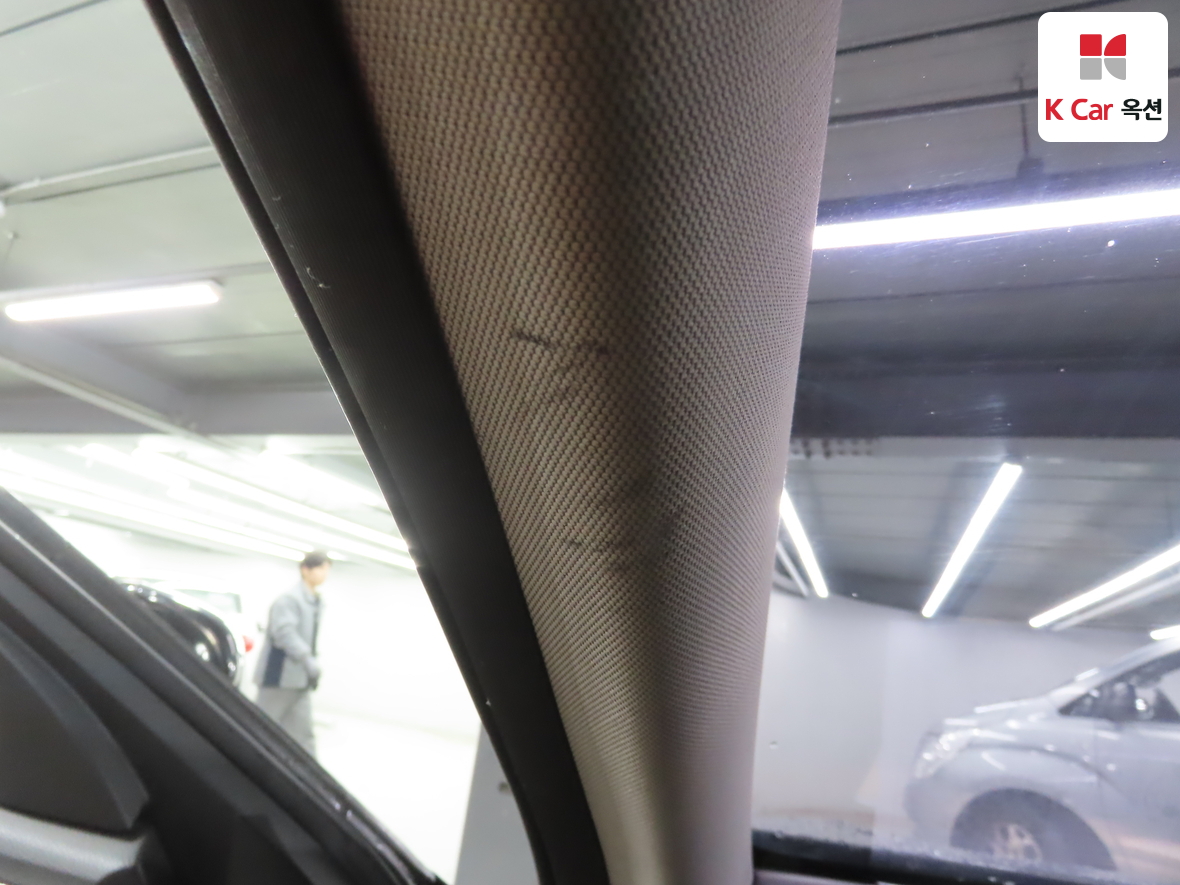 Genesis G80 2018 - Image 21