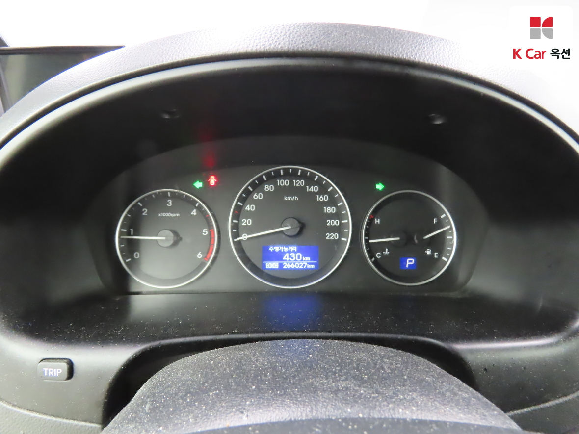 Hyundai Grand Starex 2017 - Image 5