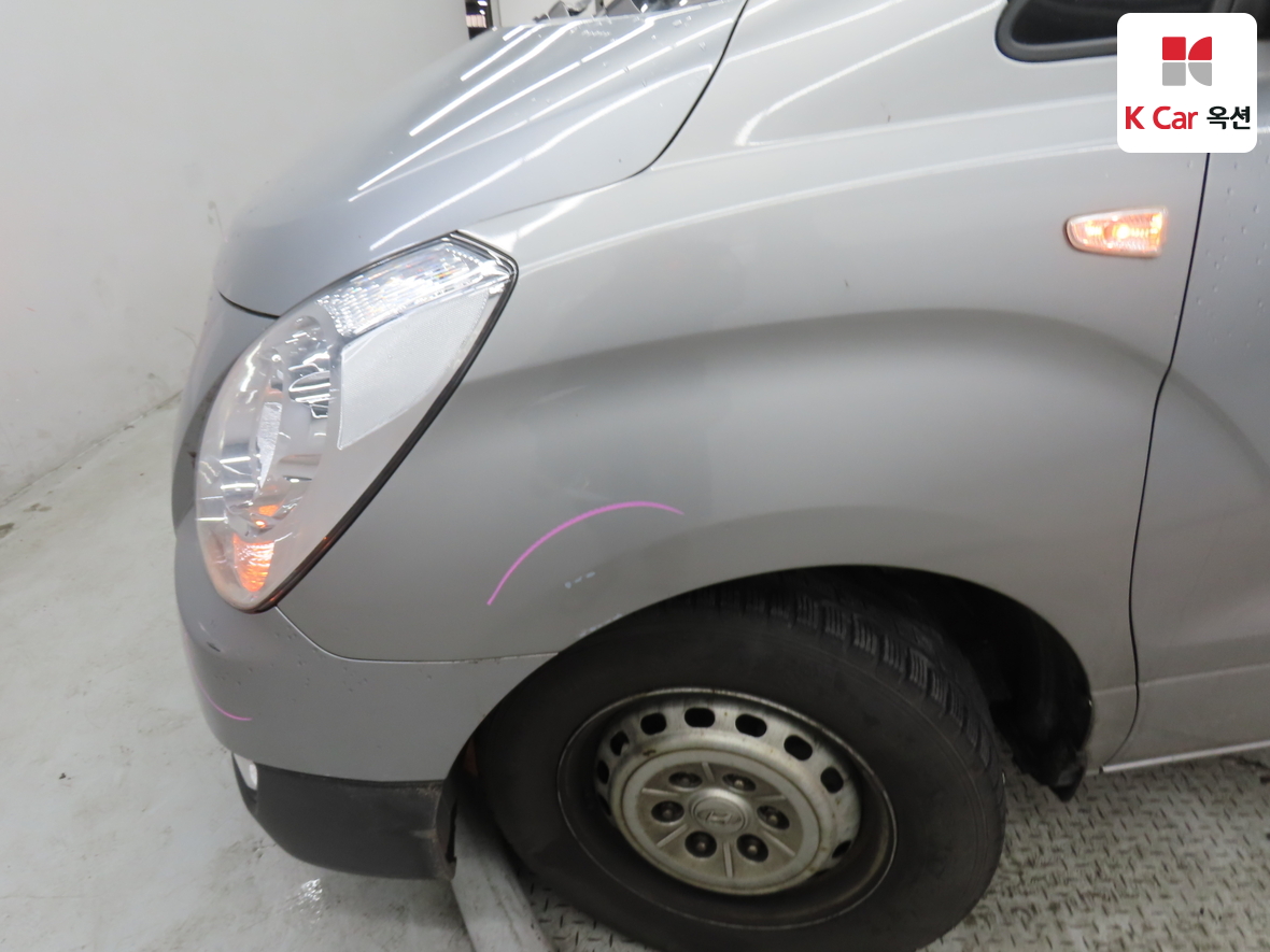 Hyundai Grand Starex 2017 - Image 36