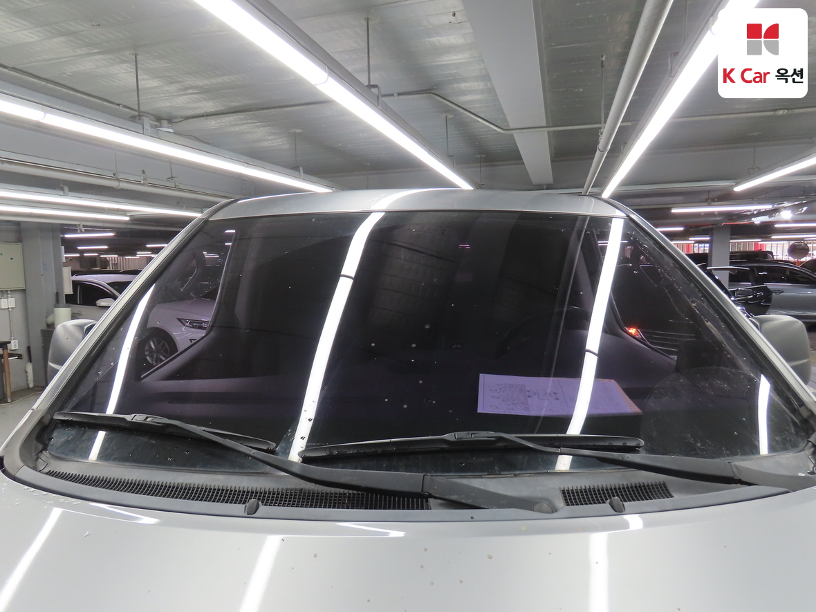 Hyundai Grand Starex 2017 - Image 29