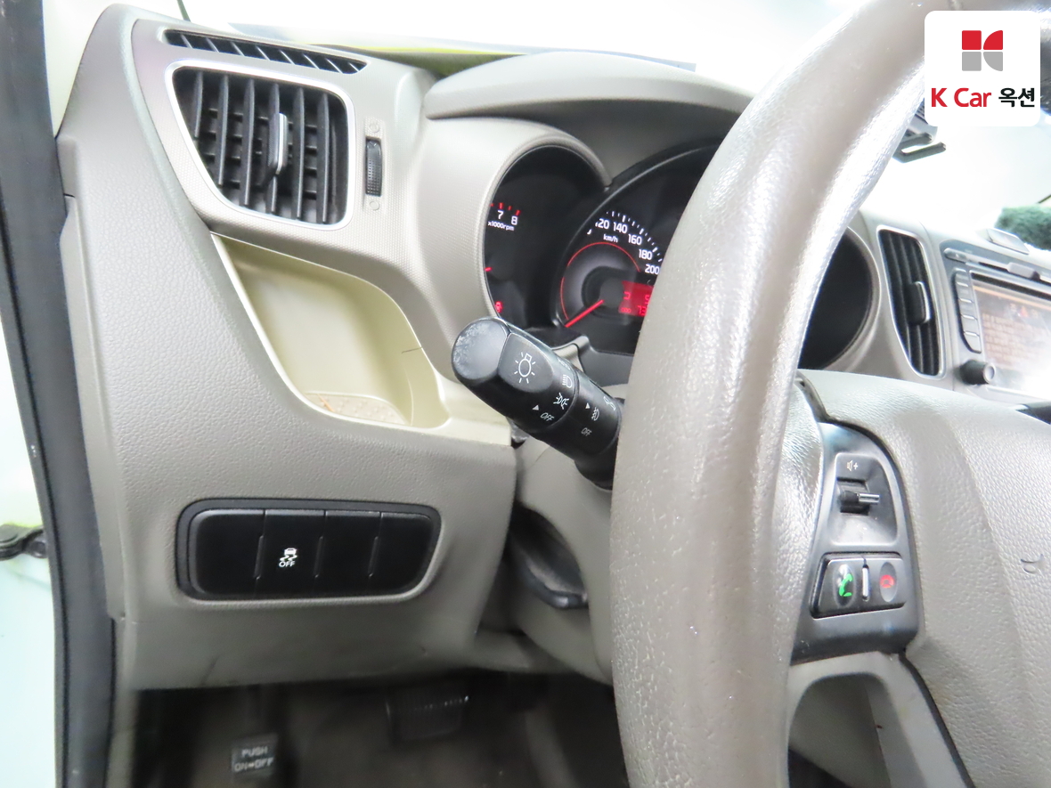 Kia Ray 2013 - Image 9