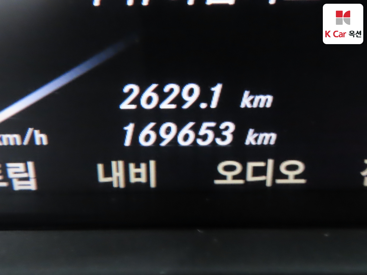 مرسيدس بنز إس كلاس 2010 - صورة 4