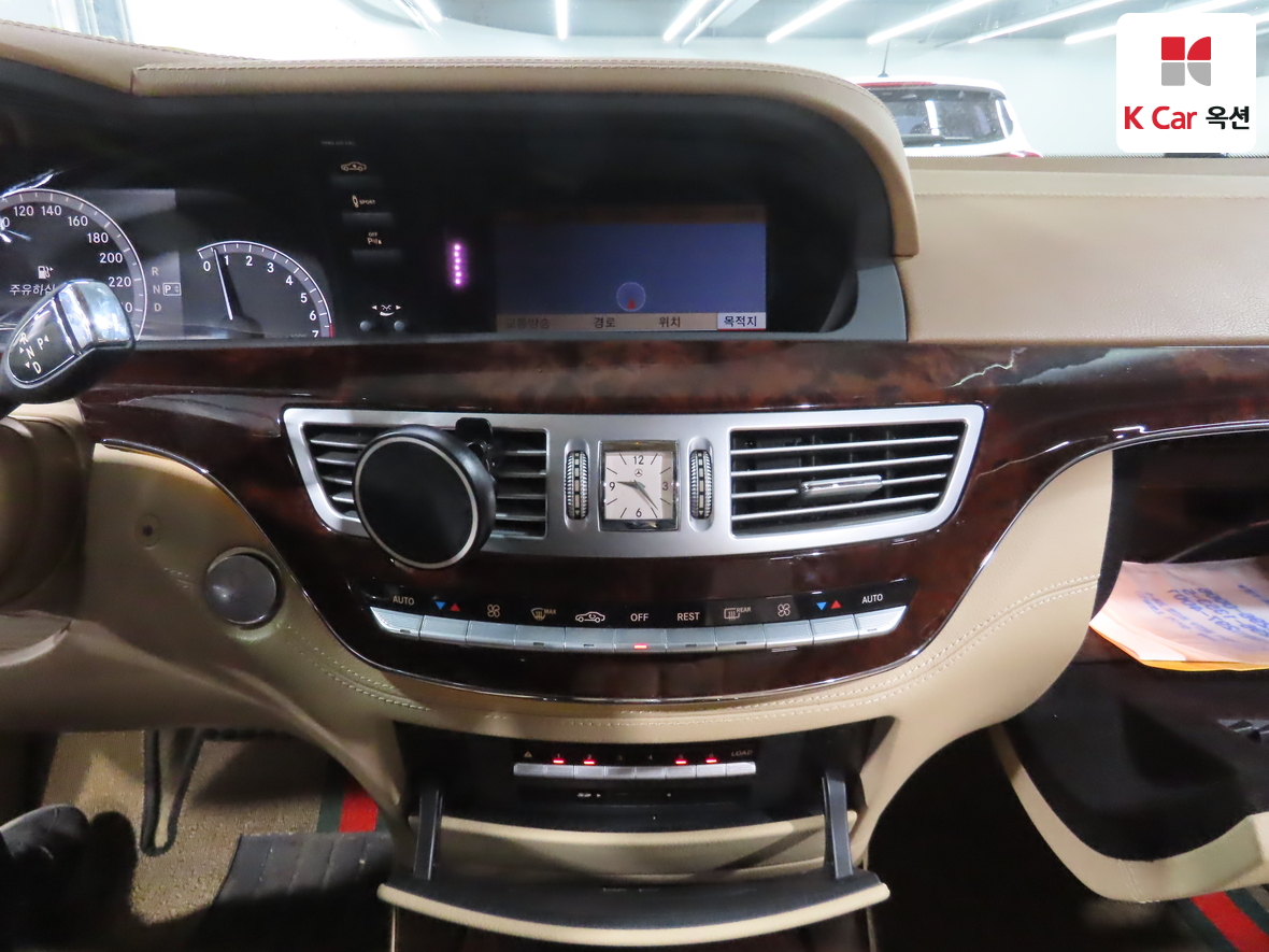 مرسيدس بنز إس كلاس 2010 - صورة 6