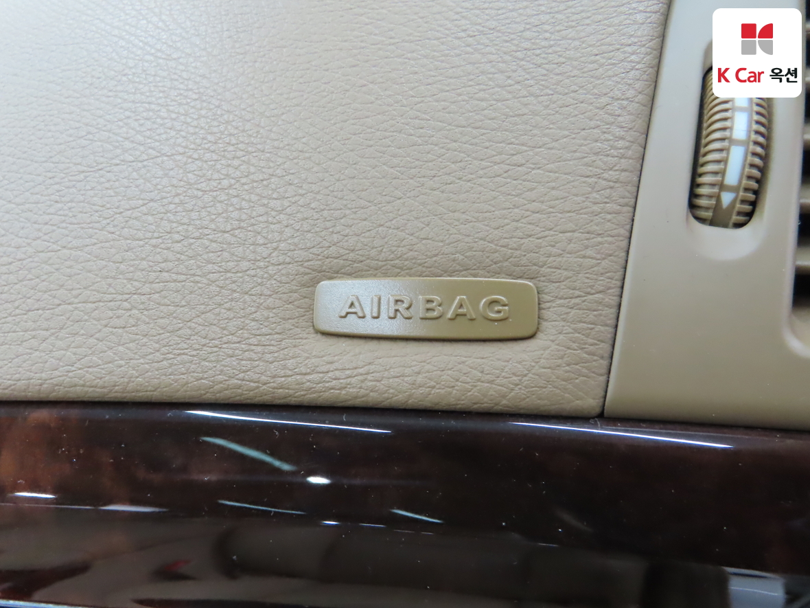 مرسيدس بنز إس كلاس 2010 - صورة 35