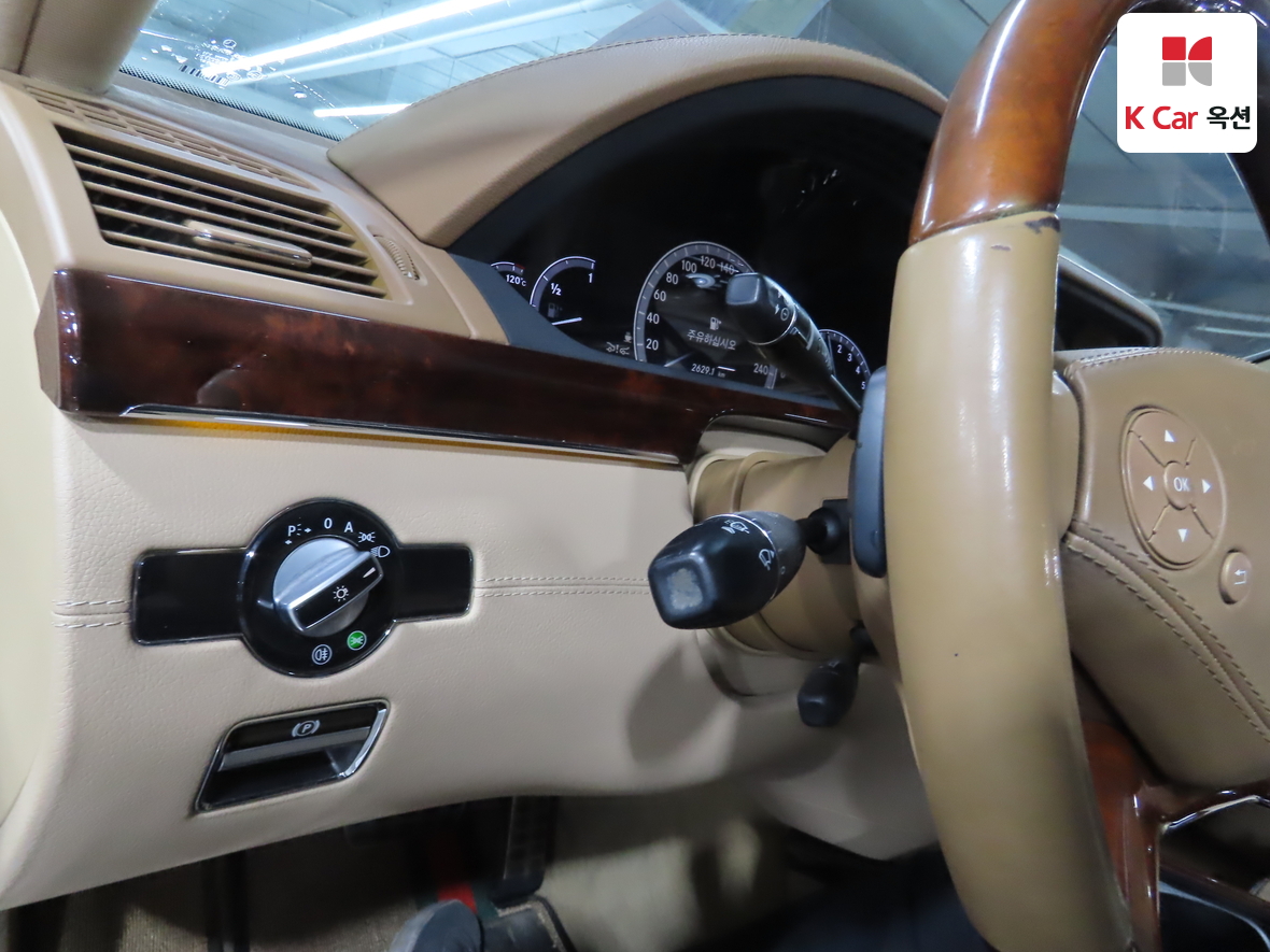 مرسيدس بنز إس كلاس 2010 - صورة 9