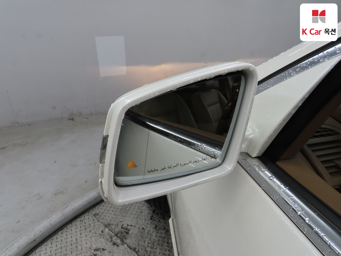 مرسيدس بنز إس كلاس 2010 - صورة 22