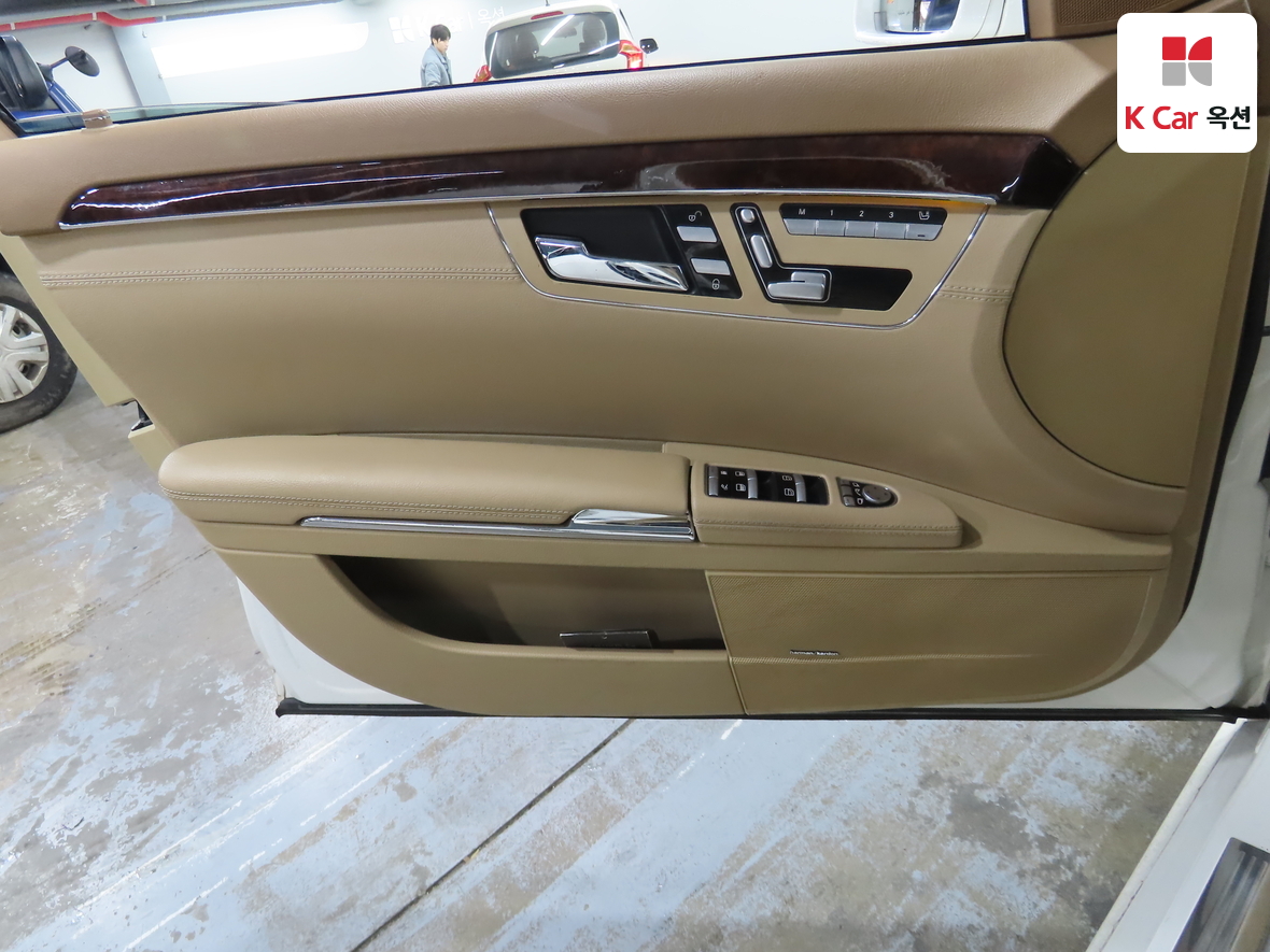 مرسيدس بنز إس كلاس 2010 - صورة 8