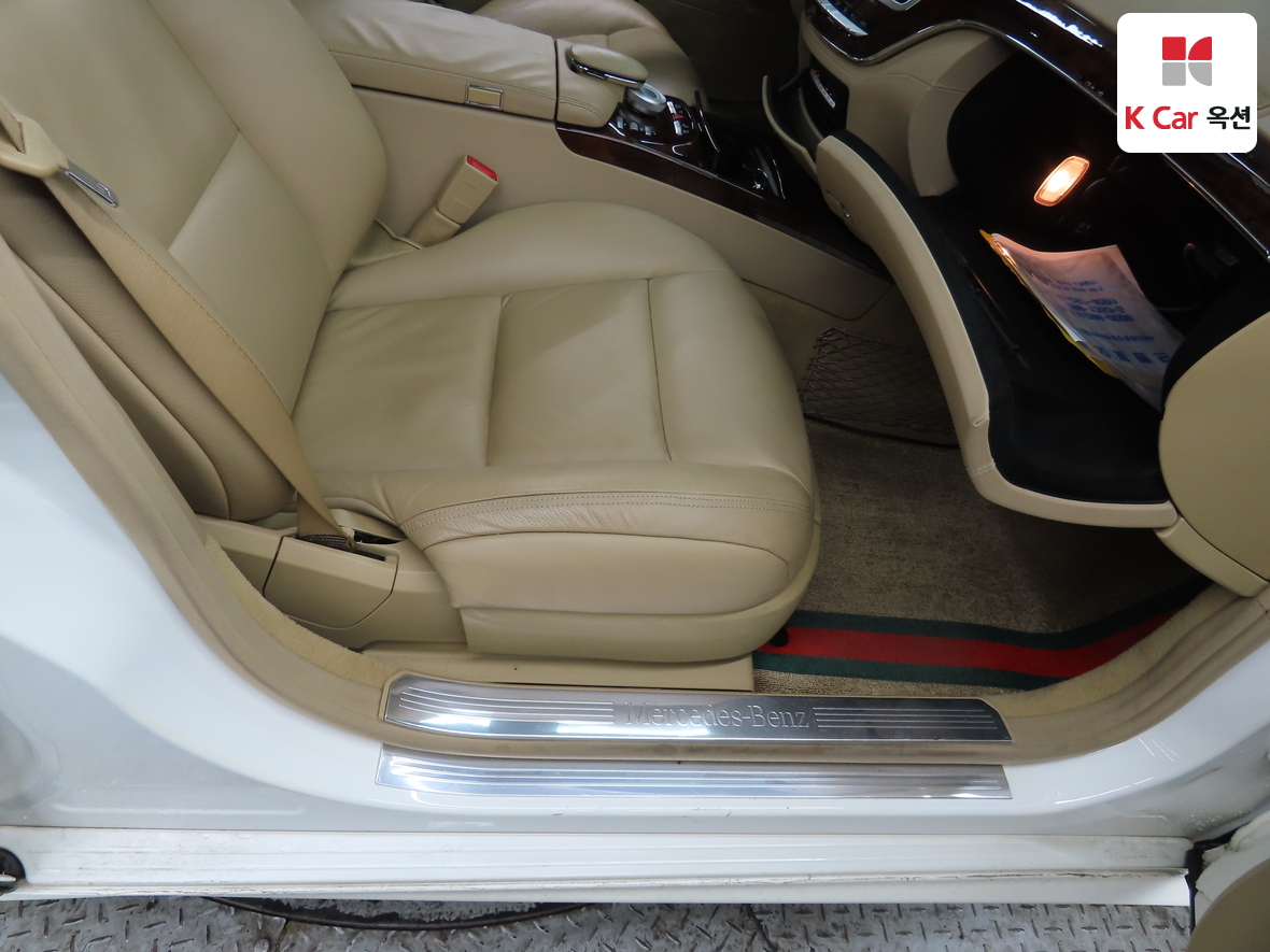 مرسيدس بنز إس كلاس 2010 - صورة 34