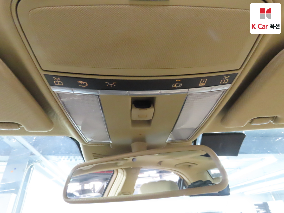 مرسيدس بنز إس كلاس 2010 - صورة 12