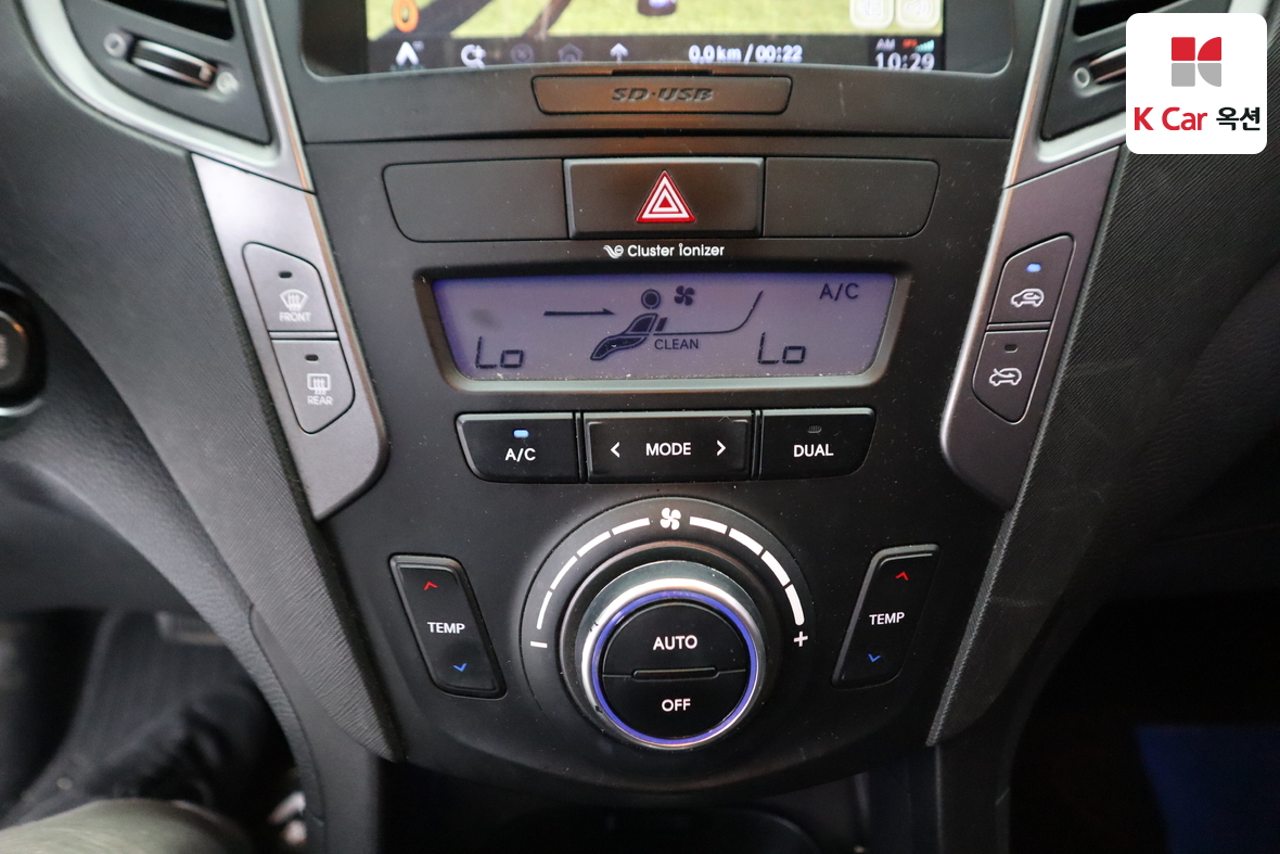 هيونداي سانتافي 2014 - صورة 14