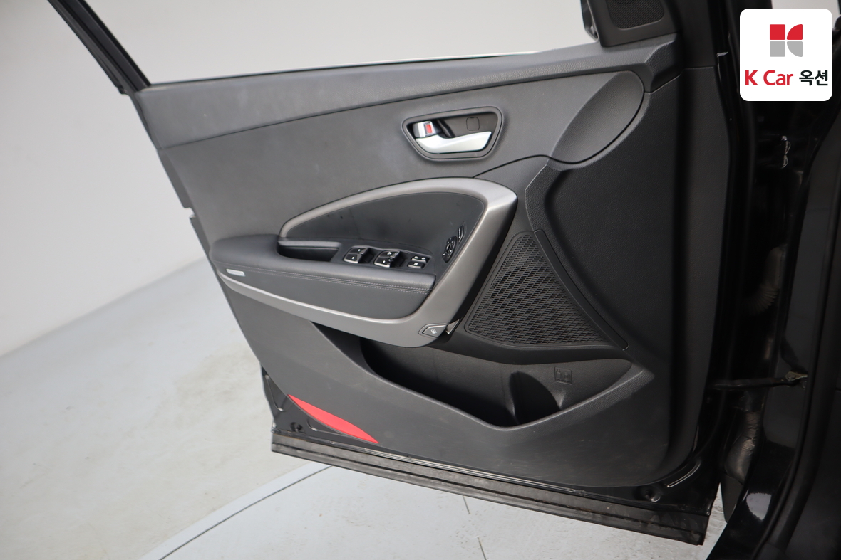 هيونداي سانتافي 2014 - صورة 8