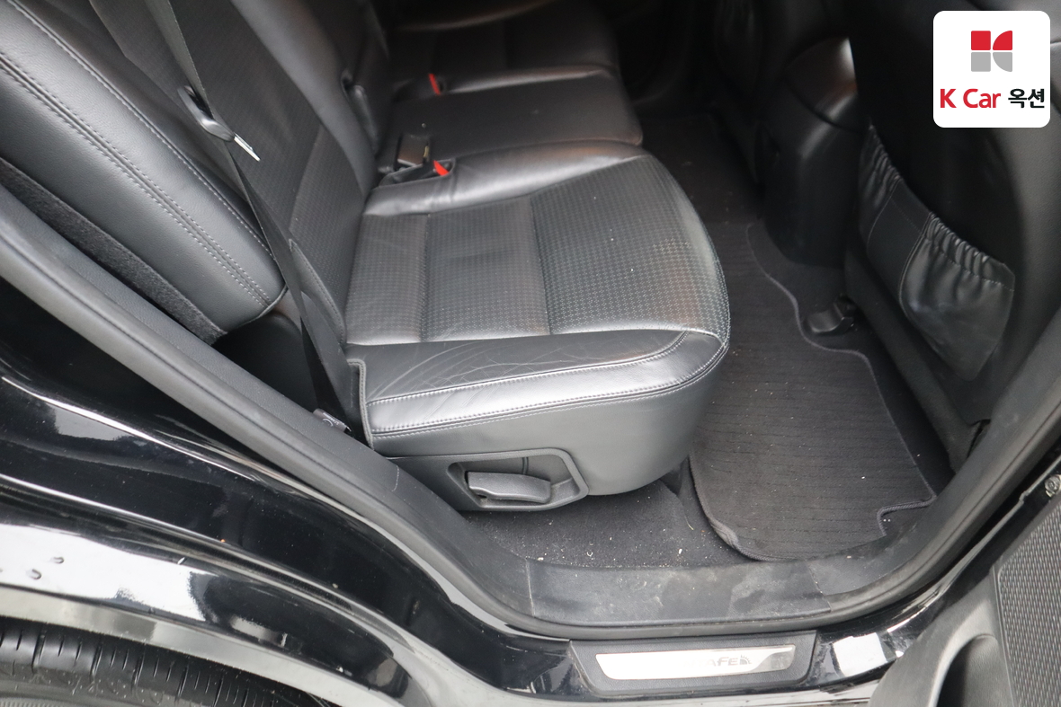 هيونداي سانتافي 2014 - صورة 27