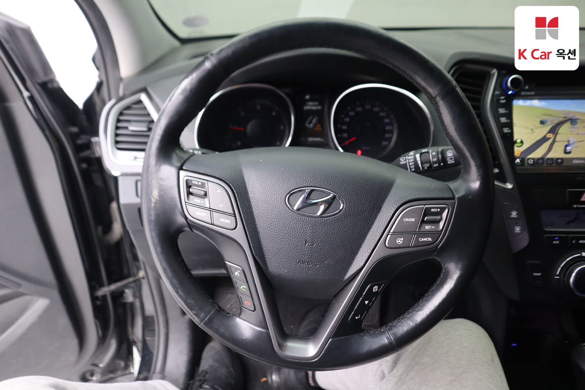 هيونداي سانتافي 2014 - صورة 10