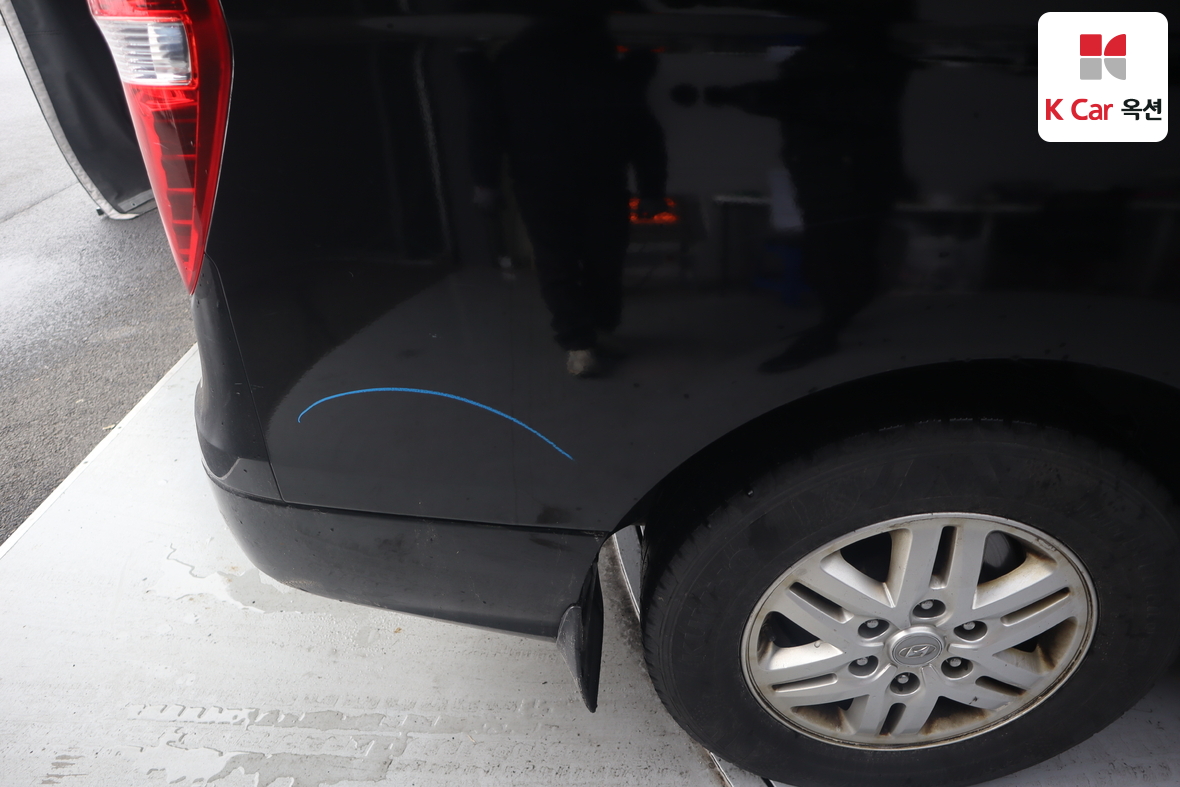 هيونداي جراند ستاريكس 2018 - صورة 32