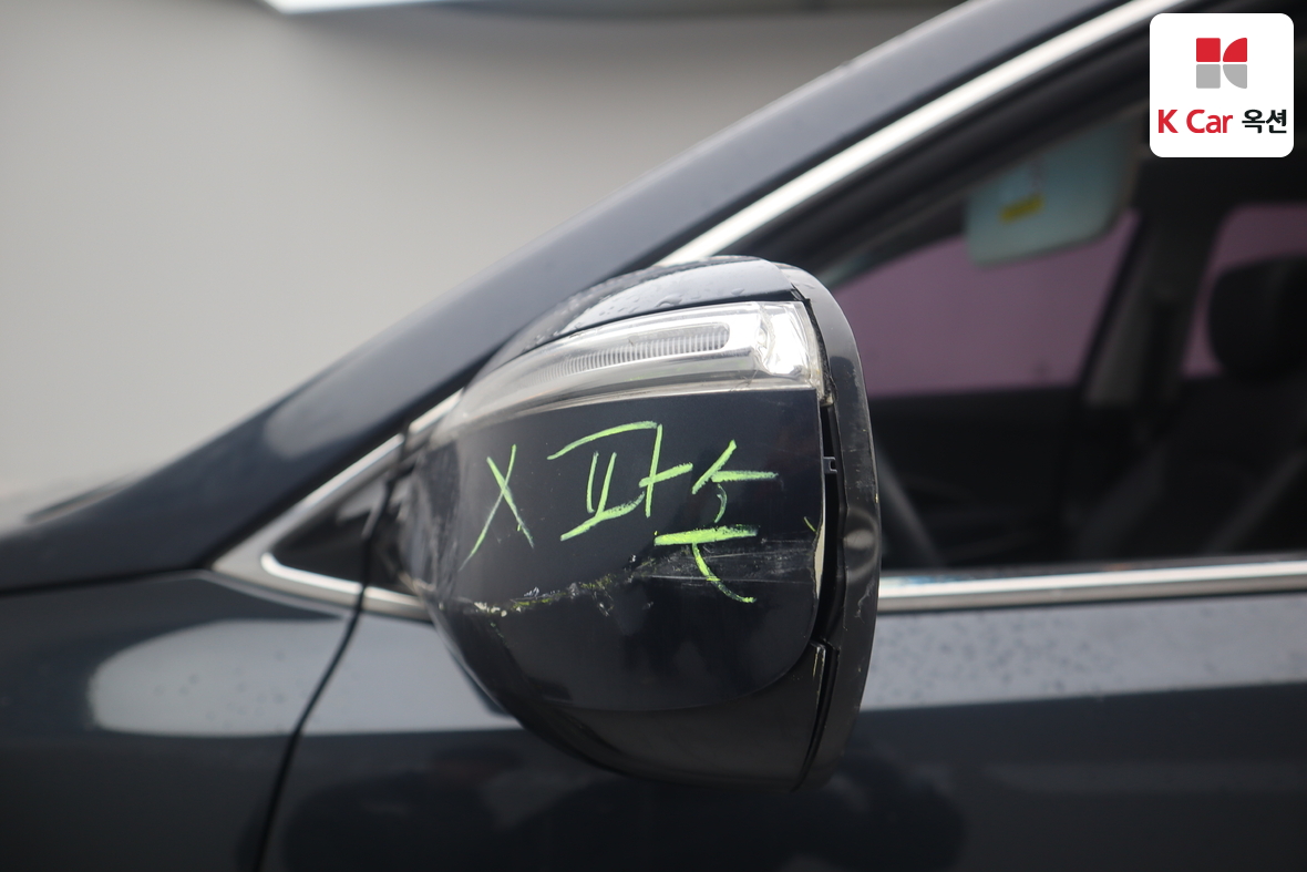 Hyundai Santa Fe 2013 - Image 41