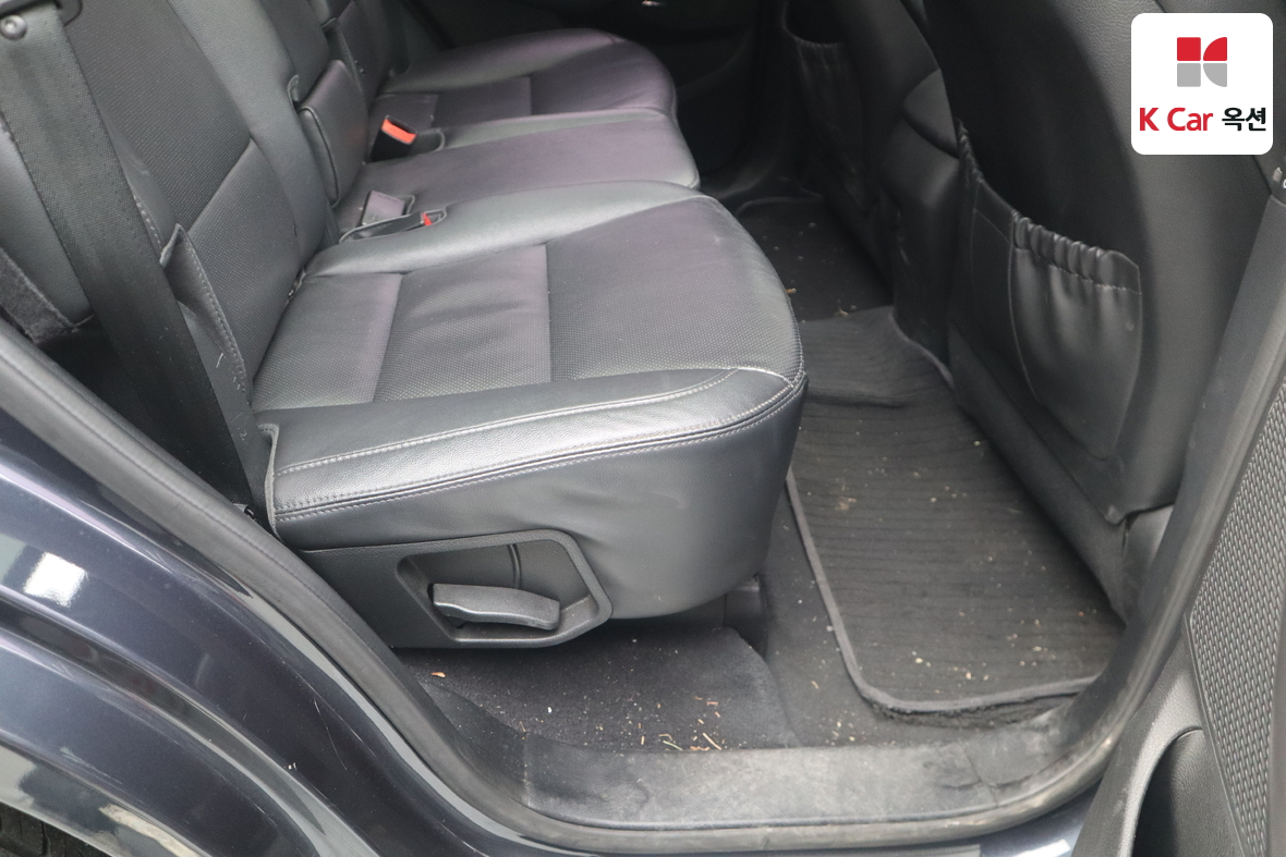 Hyundai Santa Fe 2013 - Image 29