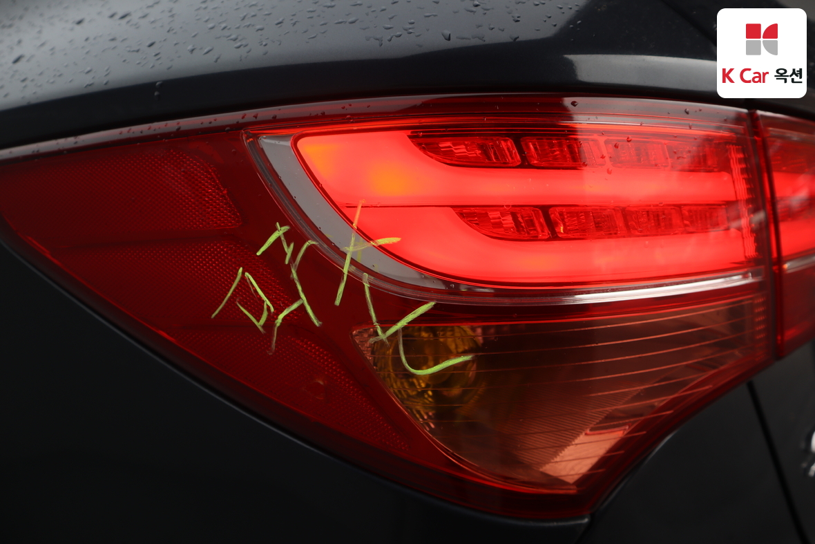 Hyundai Santa Fe 2013 - Image 43