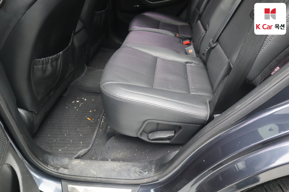 Hyundai Santa Fe 2013 - Image 22