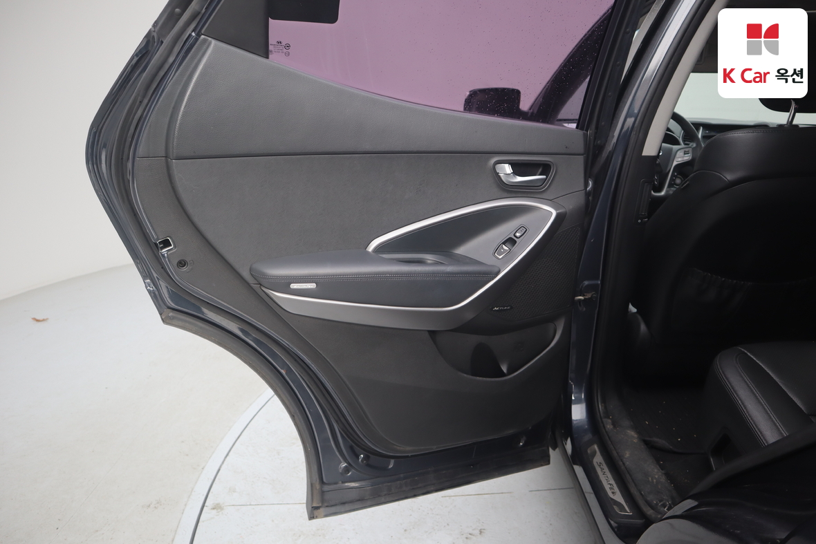 Hyundai Santa Fe 2013 - Image 21