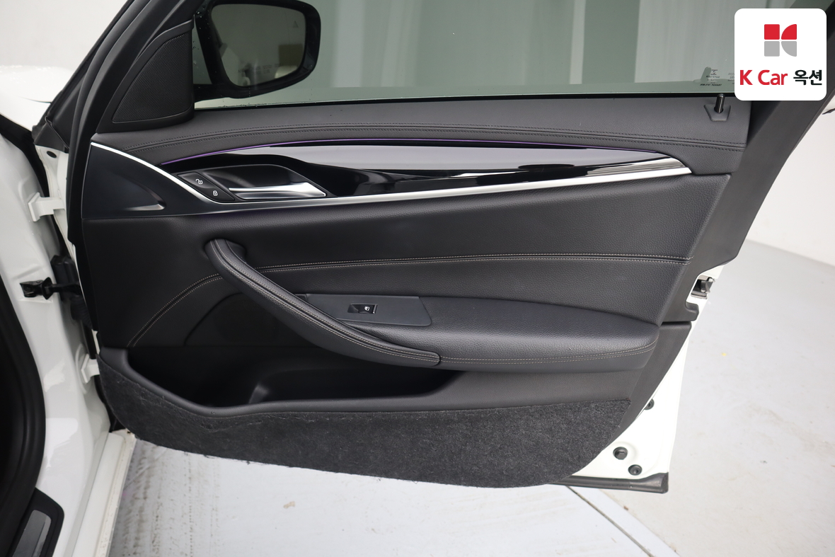 بي إم دبليو الفئة 5 2018 - صورة 32