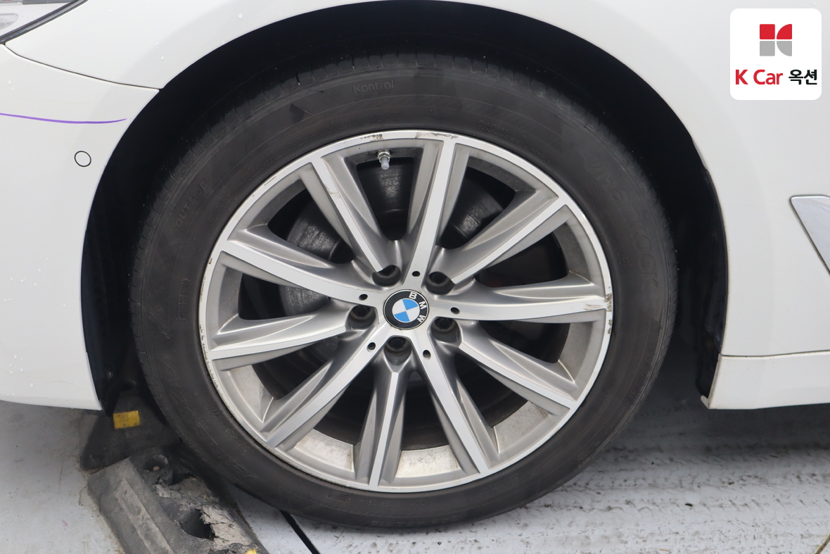 بي إم دبليو الفئة 5 2018 - صورة 46