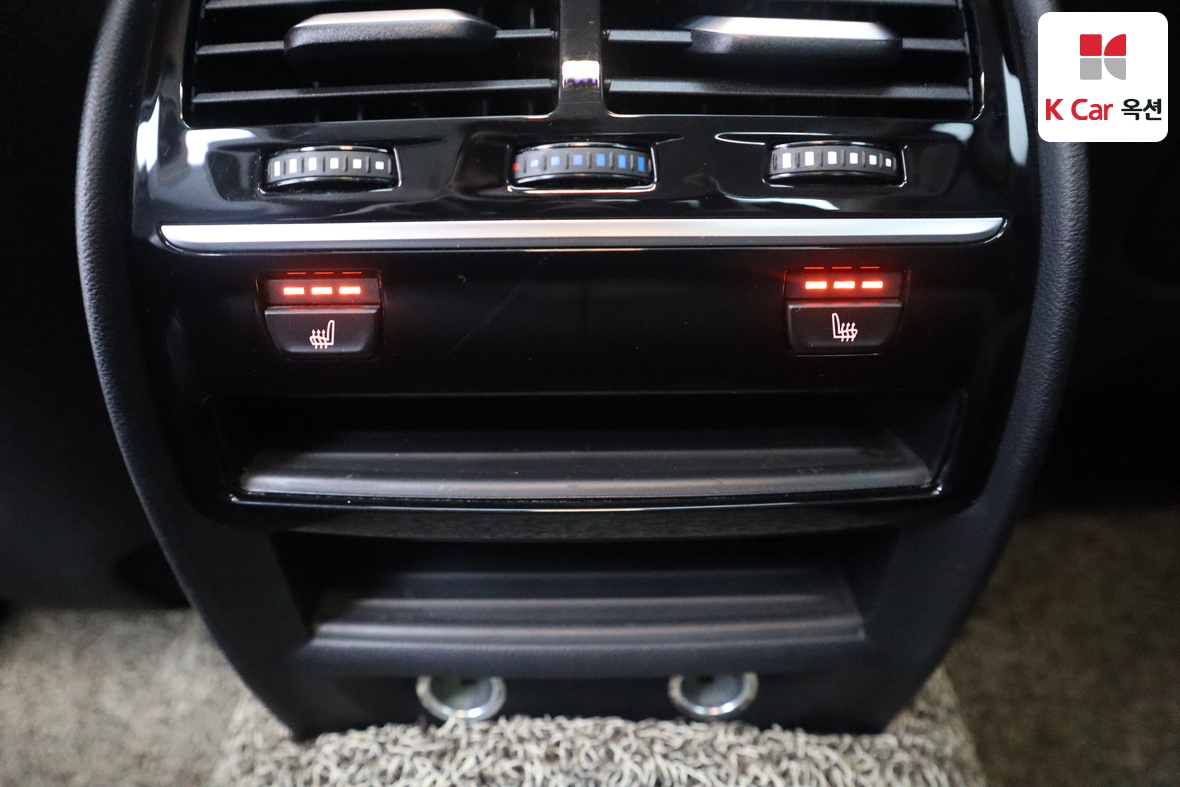 بي إم دبليو الفئة 5 2018 - صورة 26