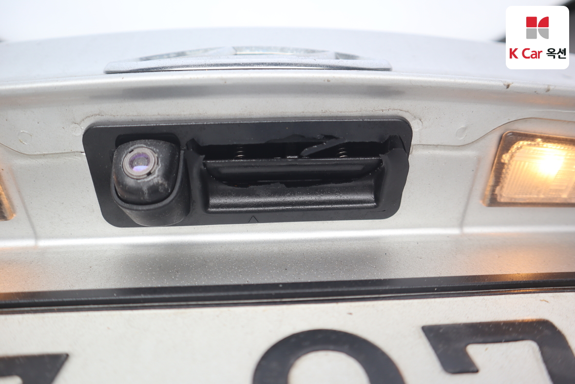 Hyundai Elantra 2016 - Image 24