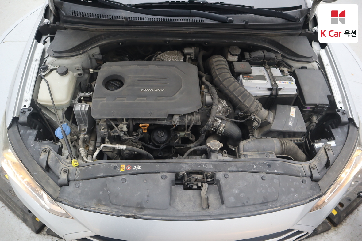 Hyundai Elantra 2016 - Image 31