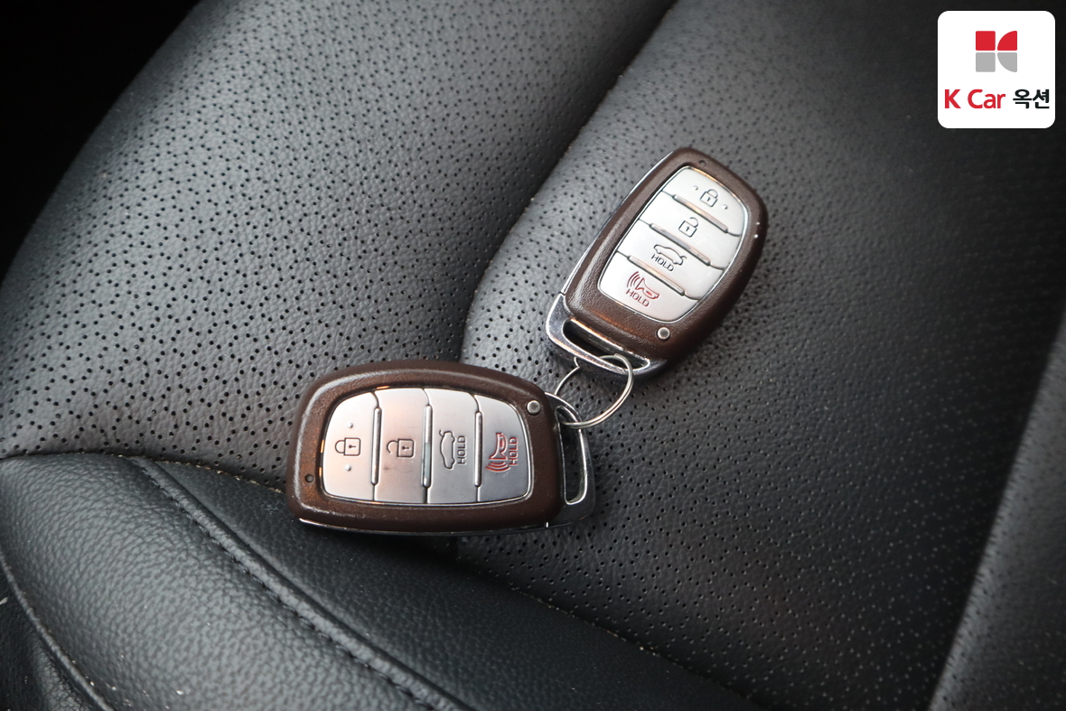 Hyundai Elantra 2016 - Image 16