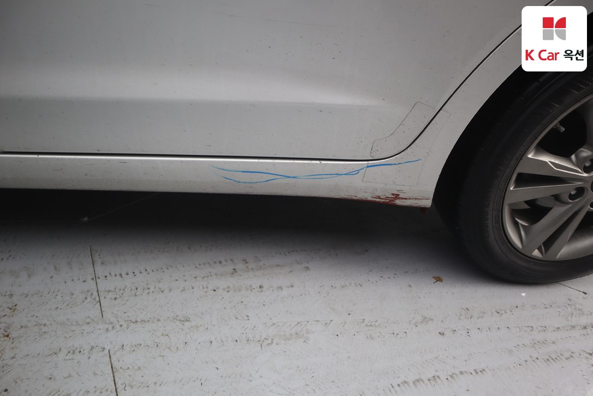 Hyundai Elantra 2016 - Image 40