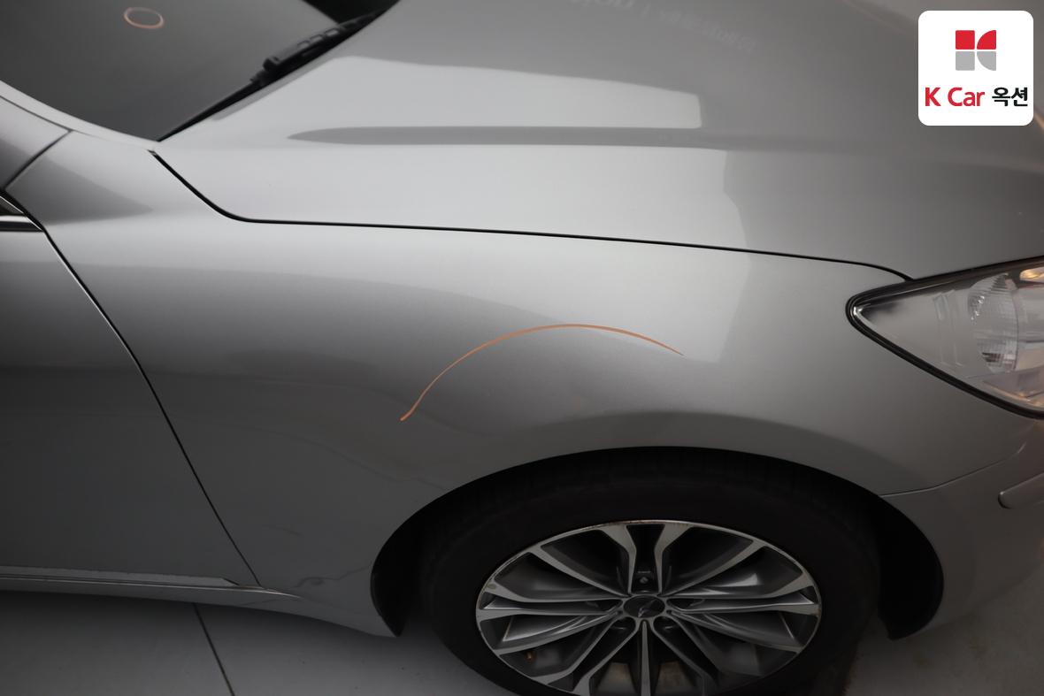 Hyundai Genesis 2009 - Image 39